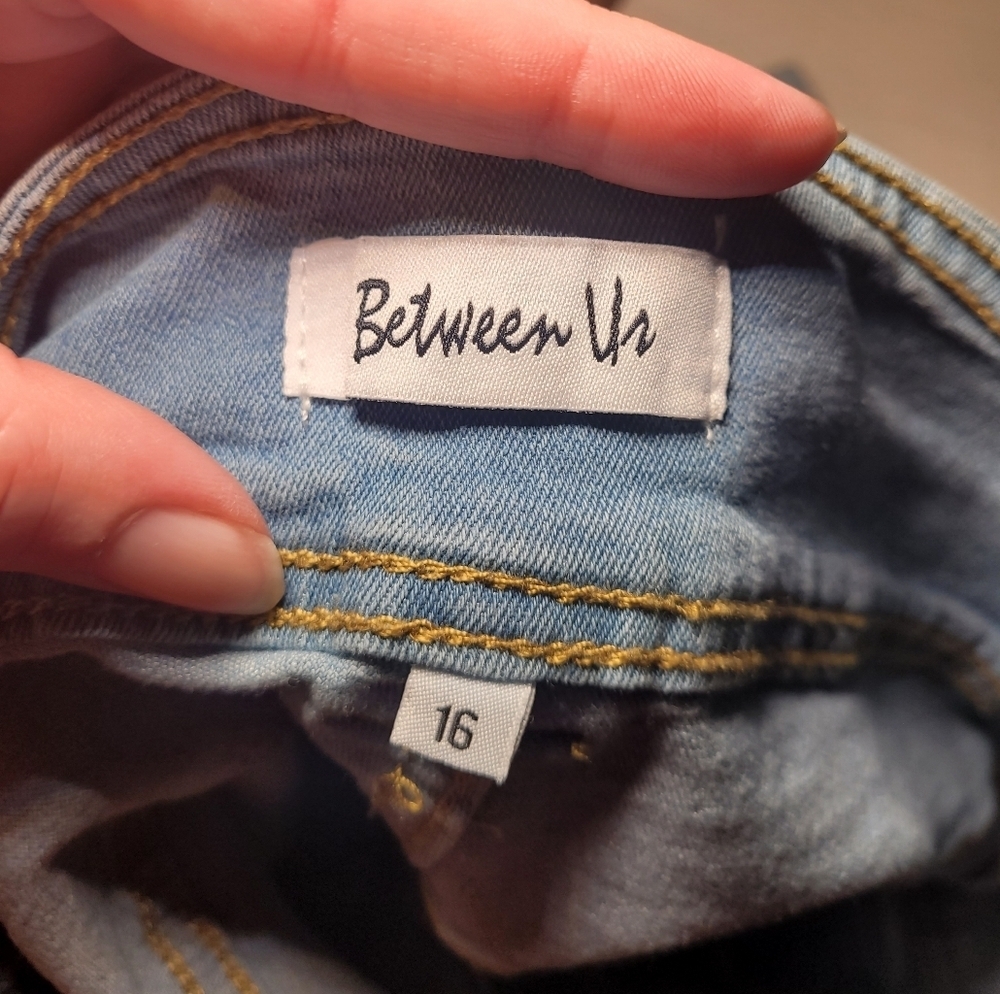 Between us hi rise shorts size 16 - Picture 5 of 6